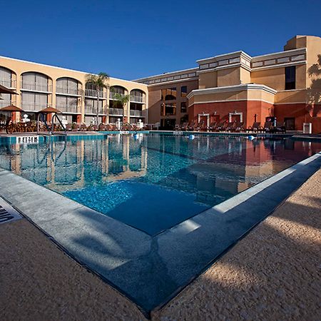 Westgate Towers Hotel Four Corners Bagian luar foto