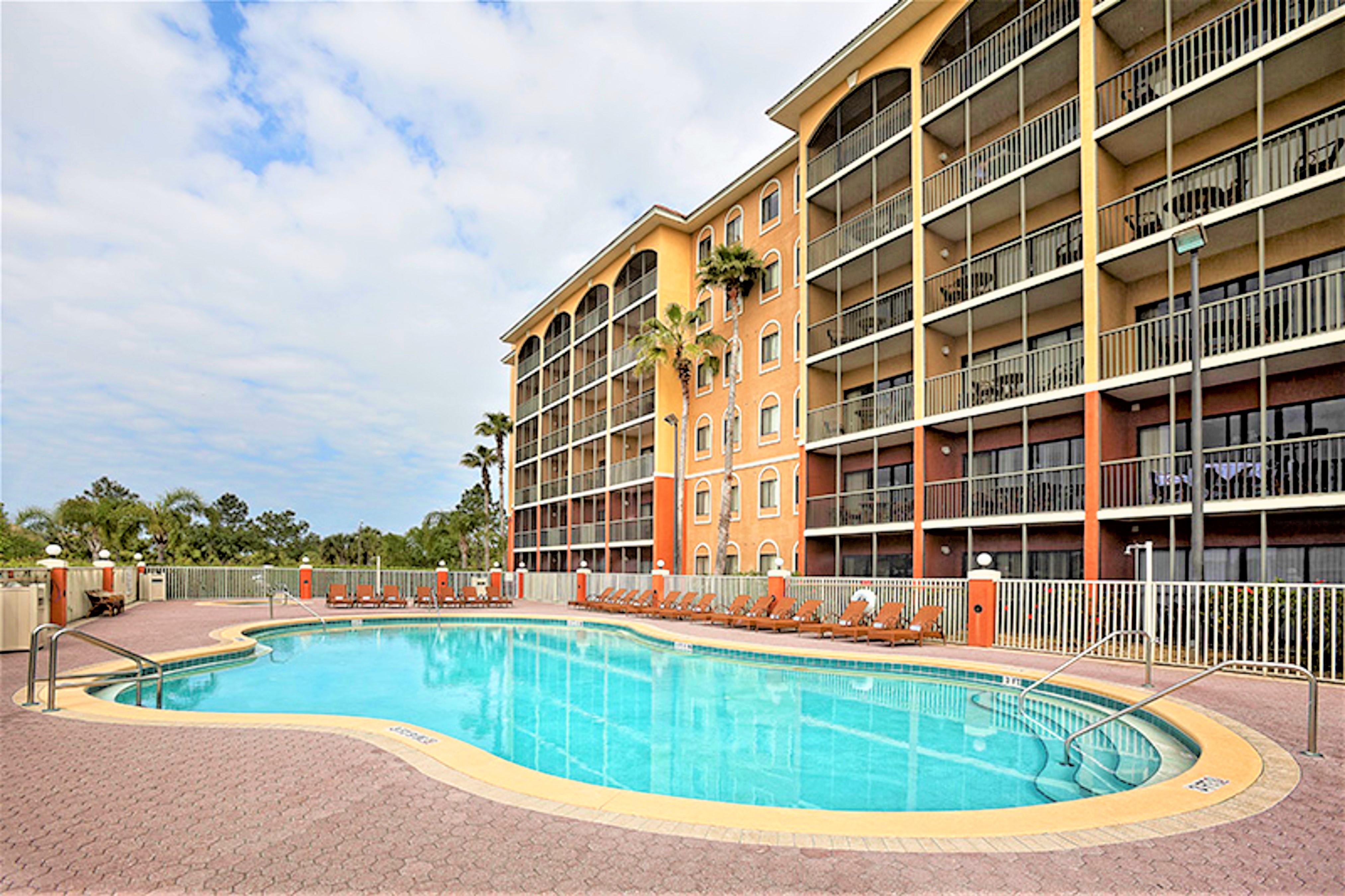 Westgate Towers Hotel Four Corners Bagian luar foto