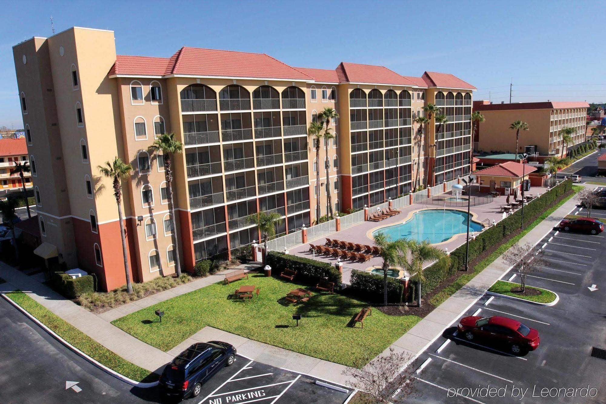 Westgate Towers Hotel Four Corners Bagian luar foto
